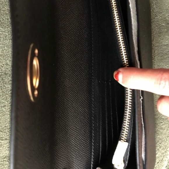 Coach Crossbody Bronze Wallet with Detachable Long Chain Strap NWT - Picture 4 of 10